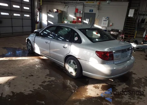 2004 Saturn L300 1 z USA, uszkodzony, nr VIN 1G8JC54F34Y515972